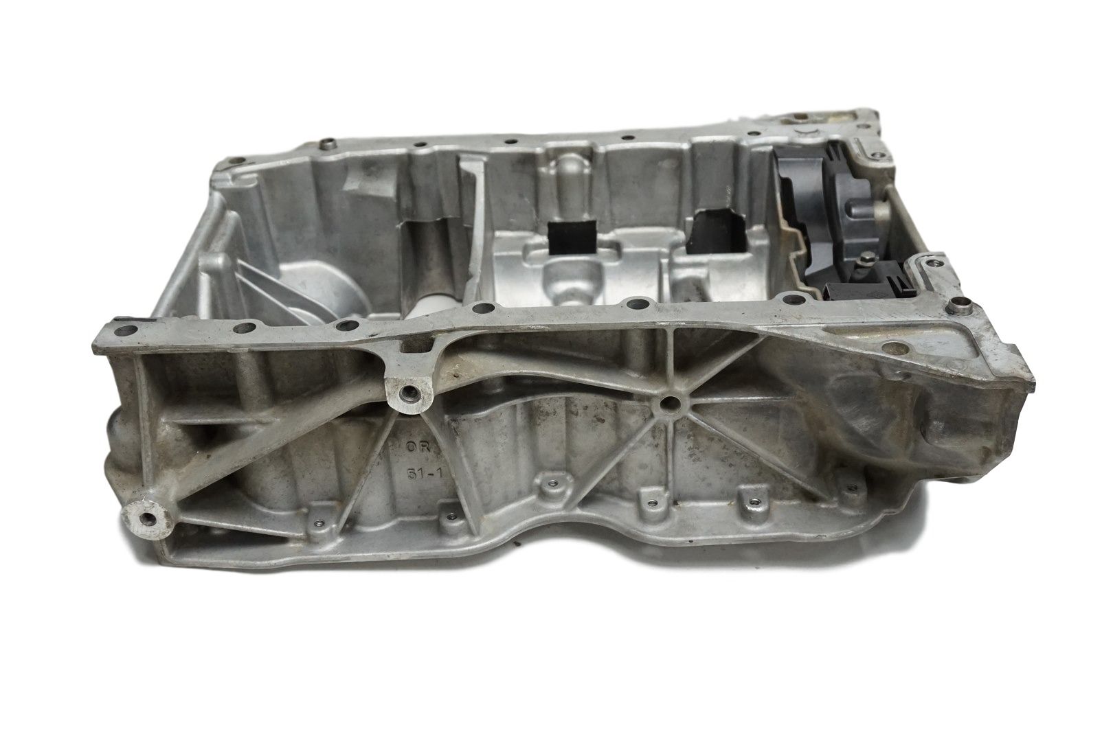 Oljno Korito 2,0 Dci M9R 8200381557 Renault Vel Satis main product photo