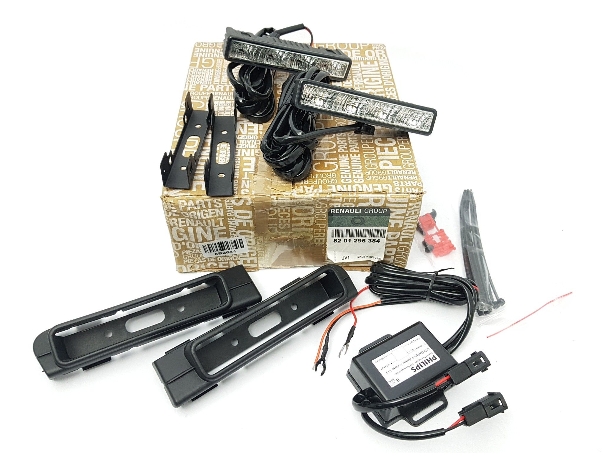 Dnevne luči Nov Original Dacia Duster 8201296384 main product photo