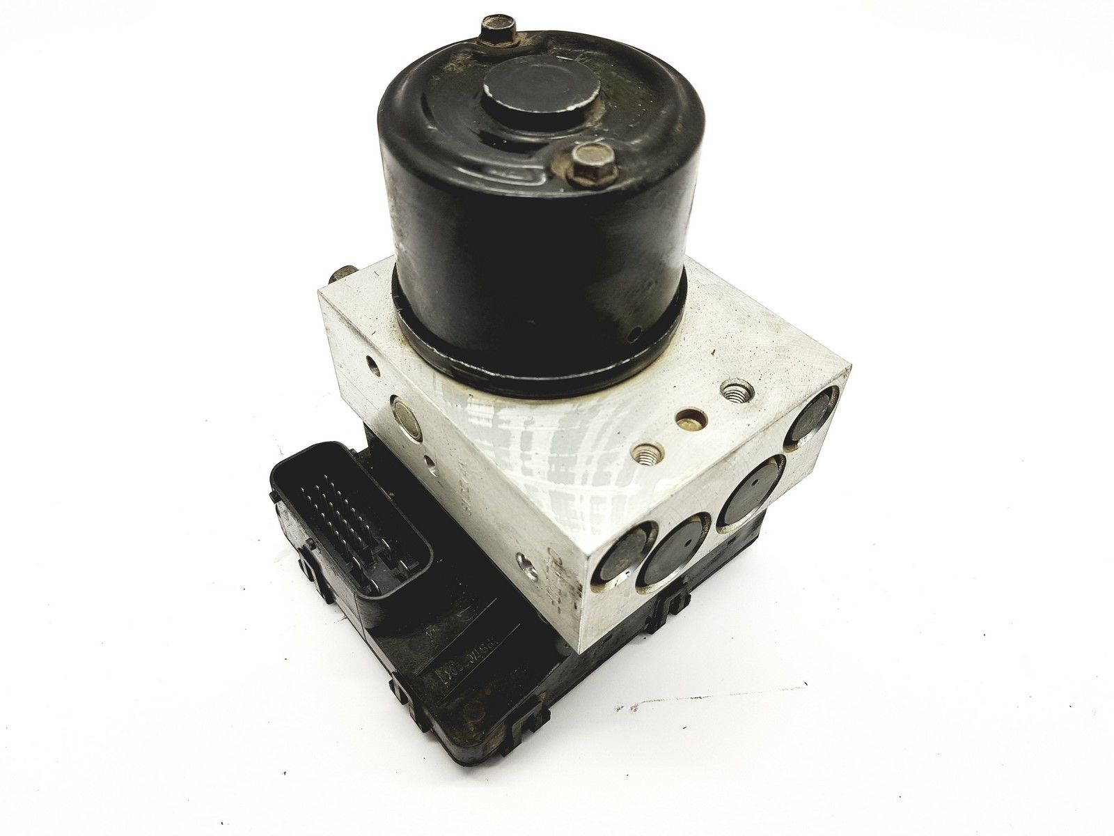 Črpalka Abs Hyundai Santa Fe 58900-26050 95660-26300 Mando main product photo
