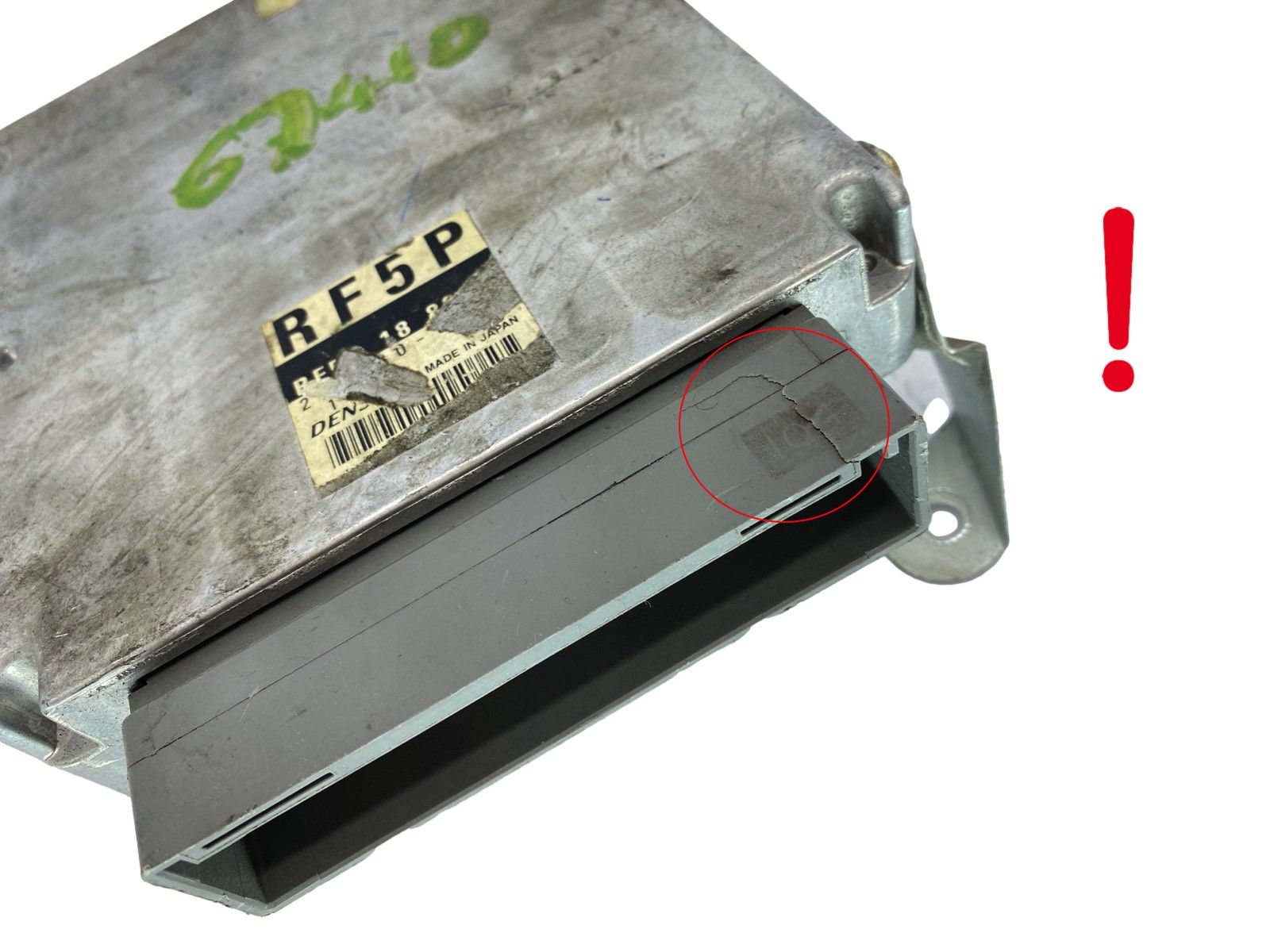 Kontrolna Enota Motorja ECU RF5P 18 881A Mazda Denso main product photo
