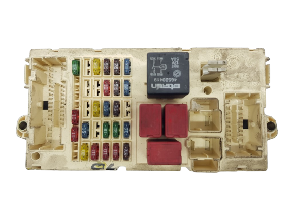 Škatla z varovalkami Fiat 46797600 NPL 46750594 main product photo