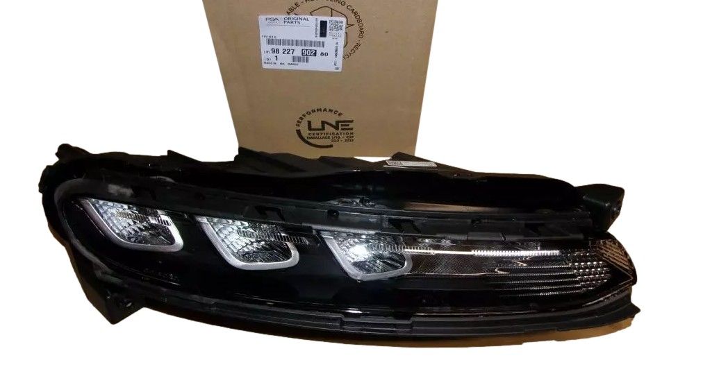 Dnevne luči Desna Nov Original 9822790280 Citroen main product photo